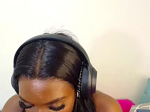 LuciousLips96 online show from March 22, 2025, 1:30 pm