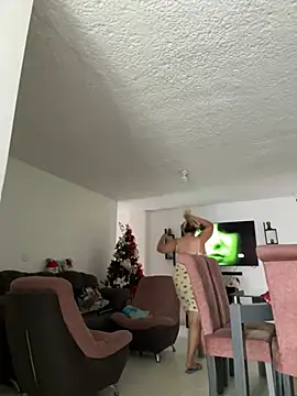 x elena x online show from December 12, 2024, 3:27 pm