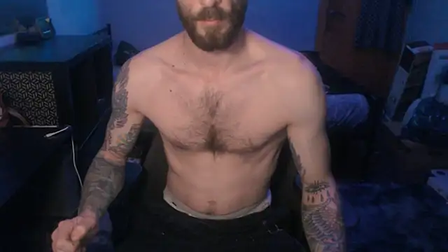 Snapshot of SexxxyLouis chatting on February 8, 2025, 8:10 pm SexxxyLouis online show from February 8, 2025, 8:10 pm