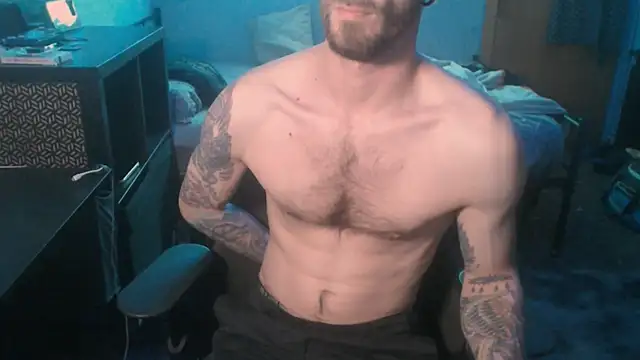 Snapshot of SexxxyLouis chatting on February 25, 2025, 6:53 pm SexxxyLouis online show from February 25, 2025, 6:53 pm