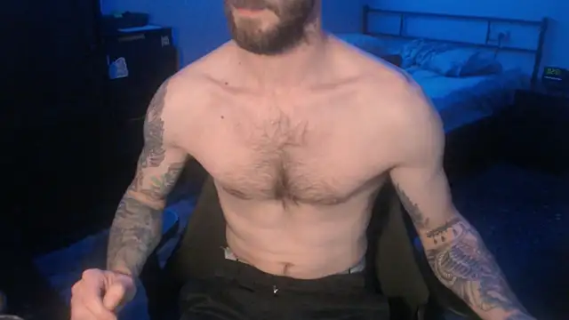 Snapshot of SexxxyLouis chatting on March 21, 2025, 1:01 pm SexxxyLouis online show from March 21, 2025, 1:01 pm