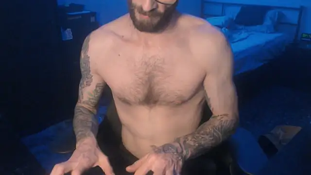 Snapshot of SexxxyLouis chatting on March 21, 2025, 8:50 pm SexxxyLouis online show from March 21, 2025, 8:50 pm