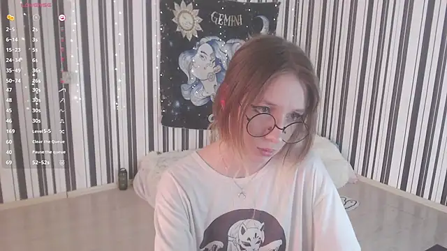 Snapshot of _Hanna_Moon_ chatting on September 13, 2025, 11:21 am Hanna Moon online show from September 13, 2025, 11:21 am