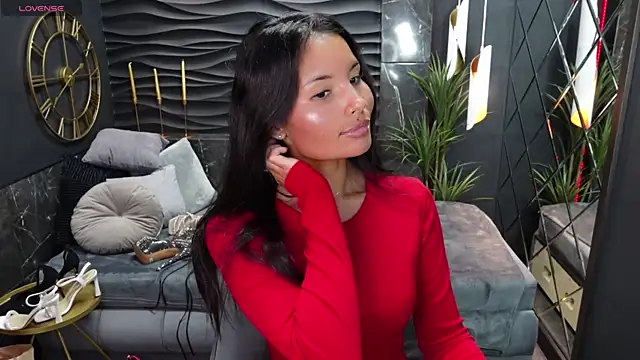 Snapshot of ErikaSoft chatting on March 7, 2025, 5:06 pm ErikaSoft online show from March 7, 2025, 5:06 pm