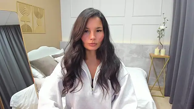 Snapshot of ErikaSoft chatting on November 18, 2025, 5:23 am ErikaSoft online show from November 18, 2025, 5:23 am