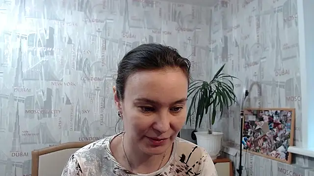 GinaQSoul online show from February 2, 2025, 8:46 am