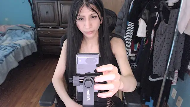 Snapshot of ArisaSkyTS chatting on January 12, 2025, 5:33 pm ArisaSkyTS online show from January 12, 2025, 5:33 pm