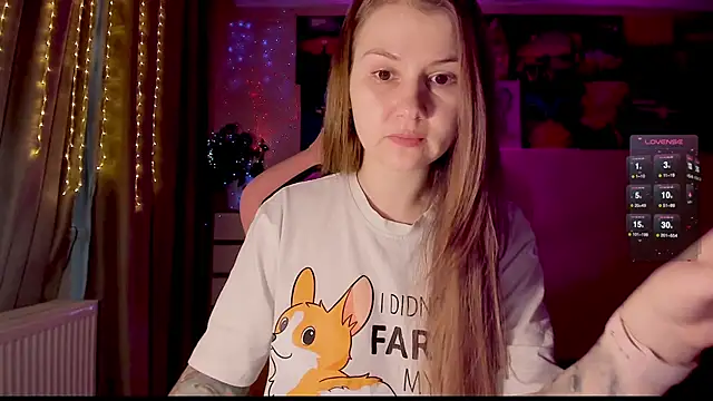 Snapshot of GoodWitch_ chatting on February 4, 2025, 7:51 am GoodWitch online show from February 4, 2025, 7:51 am