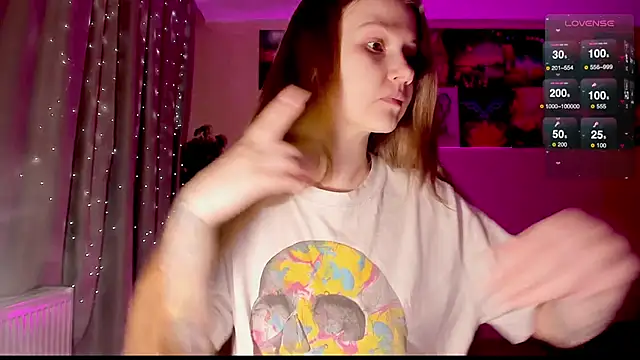 Snapshot of GoodWitch_ chatting on March 2, 2025, 7:32 am GoodWitch online show from March 2, 2025, 7:32 am