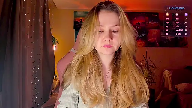 Snapshot of GoodWitch_ chatting on September 18, 2025, 6:26 am GoodWitch online show from September 18, 2025, 6:26 am