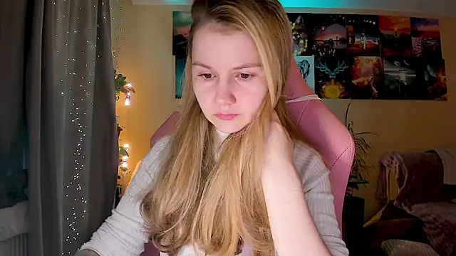 Snapshot of GoodWitch_ chatting on September 25, 2025, 7:34 am GoodWitch online show from September 25, 2025, 7:34 am