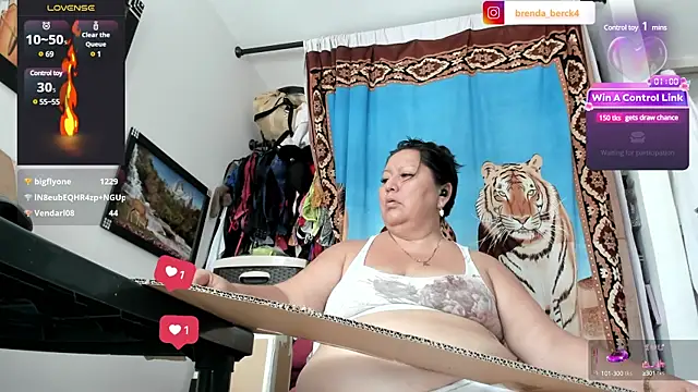 Brenda Berck  online show from March 4, 2025, 5:13 pm