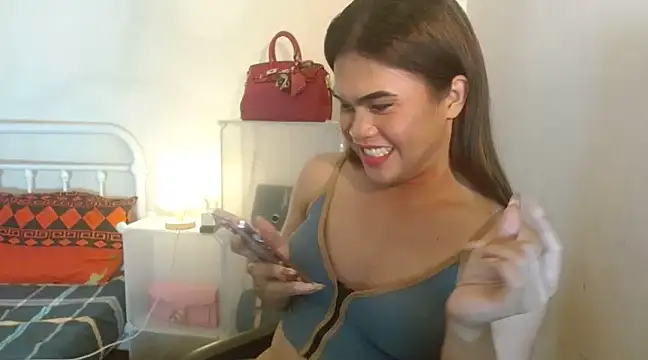 Snapshot of JustineBIGCUM chatting on February 1, 2025, 12:16 pm JustineBIGCUM online show from February 1, 2025, 12:16 pm
