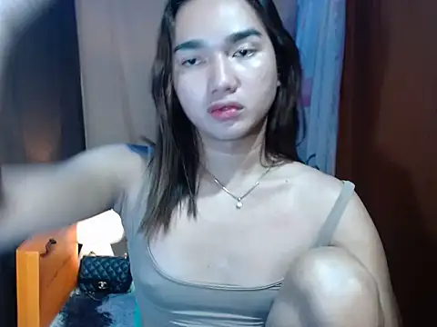 Snapshot of CasandraDiaz chatting on December 4, 2025, 4:27 pm CasandraDiaz online show from December 4, 2025, 4:27 pm