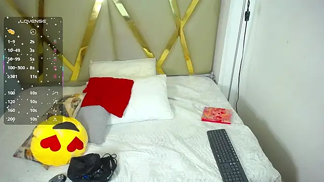 Snapshot of myblackdoope chatting on February 15, 2025, 1:05 pm myblackdoope online show from February 15, 2025, 1:05 pm