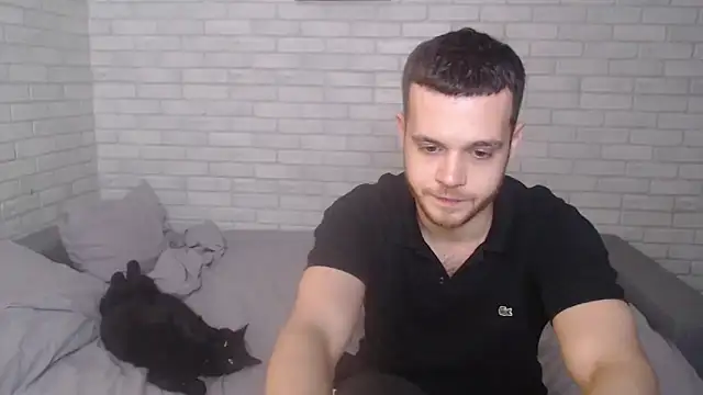 Alexxx horny online show from February 11, 2025, 3:08 pm