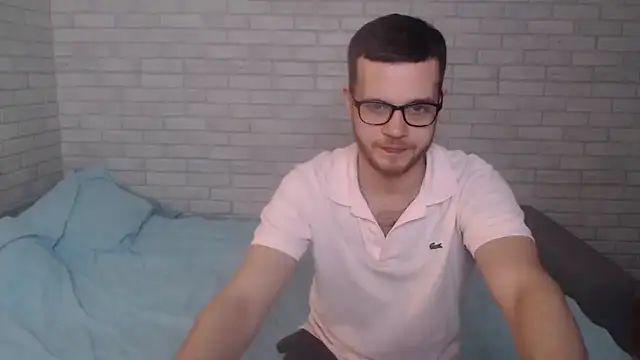 Alexxx horny online show from February 14, 2025, 3:15 pm