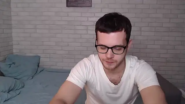 Alexxx horny online show from March 9, 2025, 8:21 pm