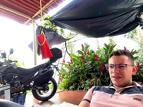 simon and david online show from September 26, 2025, 7:18 pm