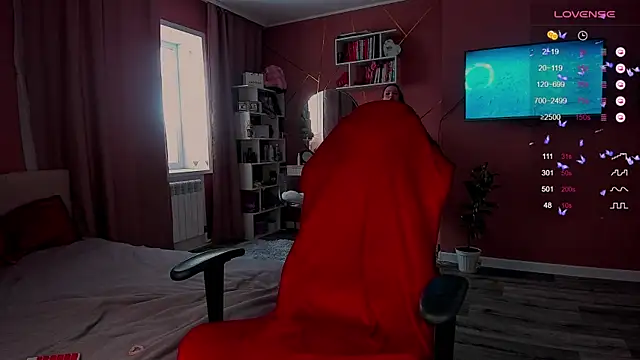 Snapshot of juli_jam chatting on March 10, 2025, 11:42 am juli jam online show from March 10, 2025, 11:42 am