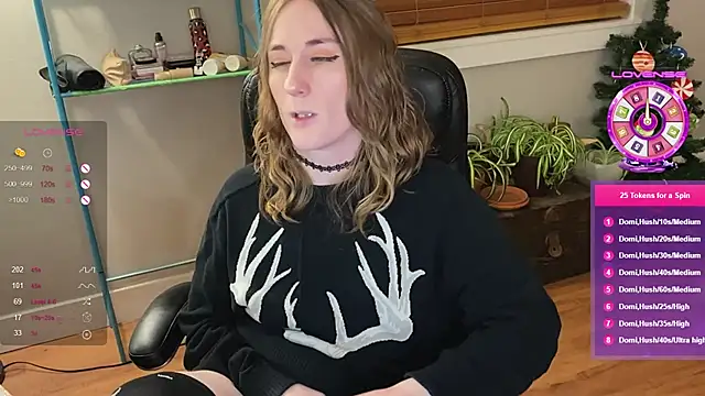 luluvaladon online show from January 9, 2025, 5:02 am