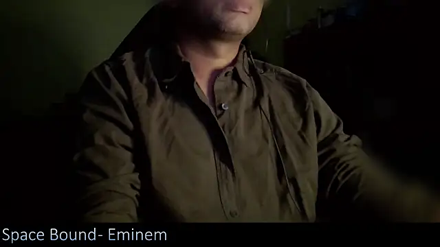  x rated  online show from January 26, 2025, 4:41 pm