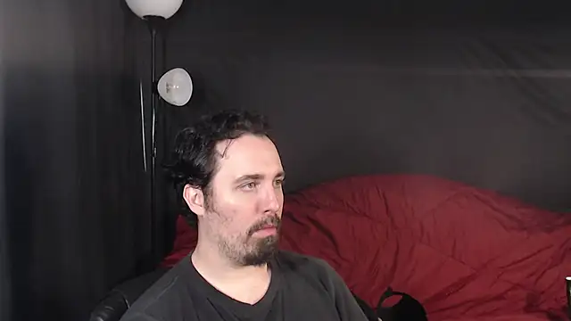 Snapshot of Metalstud chatting on January 22, 2025, 1:42 am Metalstud online show from January 22, 2025, 1:42 am