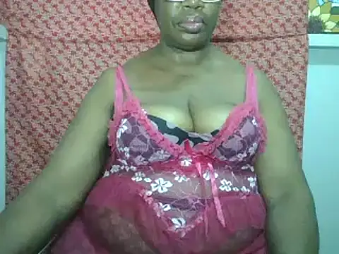 Snapshot of pink69pussy chatting on December 23, 2024, 7:49 am pink69pussy online show from December 23, 2024, 7:49 am