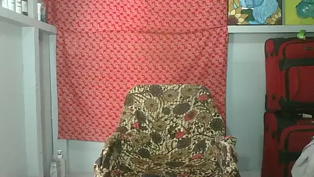 Snapshot of pink69pussy chatting on November 5, 2025, 2:17 pm pink69pussy online show from November 5, 2025, 2:17 pm