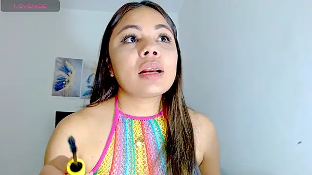 Kylie loveee online show from November 15, 2025, 2:46 pm