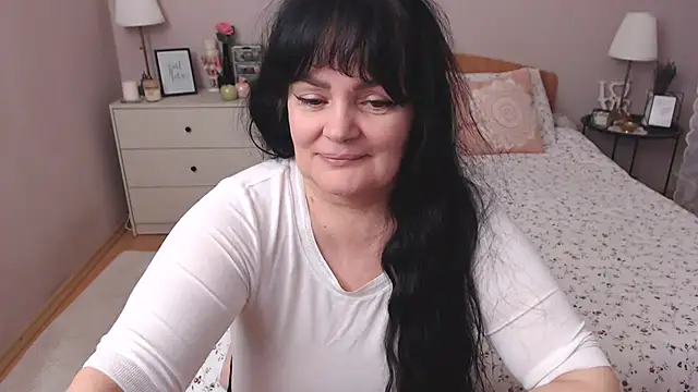 Snapshot of LeveMe2Nightt chatting on December 4, 2024, 1:31 pm LeveMe2Nightt online show from December 4, 2024, 1:31 pm