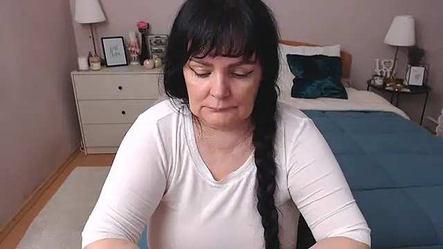 Snapshot of LeveMe2Nightt chatting on January 12, 2025, 4:40 pm LeveMe2Nightt online show from January 12, 2025, 4:40 pm