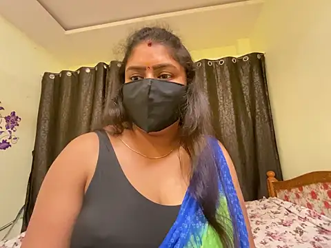 Snapshot of Love_4Sex chatting on January 11, 2025, 12:50 pm Love 4Sex online show from January 11, 2025, 12:50 pm