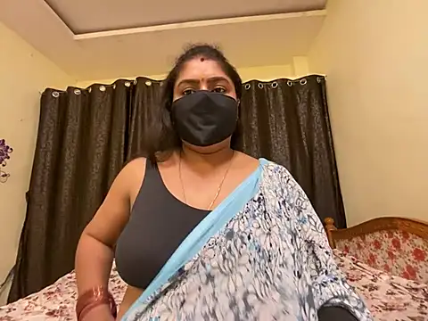 Snapshot of Love_4Sex chatting on January 25, 2025, 5:51 am Love 4Sex online show from January 25, 2025, 5:51 am