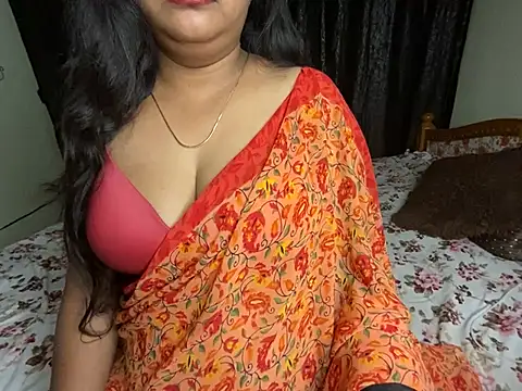 Snapshot of Love_4Sex chatting on January 29, 2025, 2:40 am Love 4Sex online show from January 29, 2025, 2:40 am