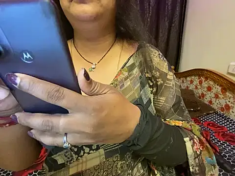 Snapshot of Love_4Sex chatting on February 27, 2025, 5:34 am Love 4Sex online show from February 27, 2025, 5:34 am