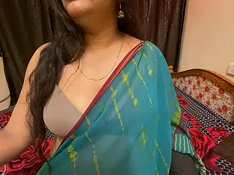 Snapshot of Love_4Sex chatting on February 28, 2025, 4:54 am Love 4Sex online show from February 28, 2025, 4:54 am