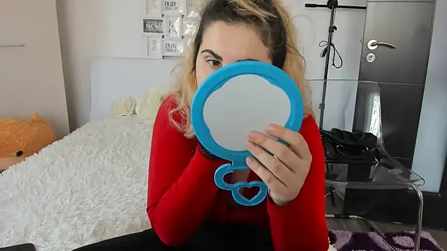 Snapshot of sweetemy4u chatting on January 10, 2025, 12:26 pm sweetemy4u online show from January 10, 2025, 12:26 pm