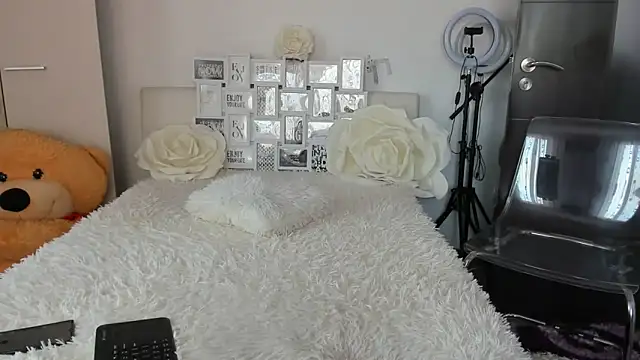 Snapshot of sweetemy4u chatting on November 14, 2025, 9:41 am sweetemy4u online show from November 14, 2025, 9:41 am