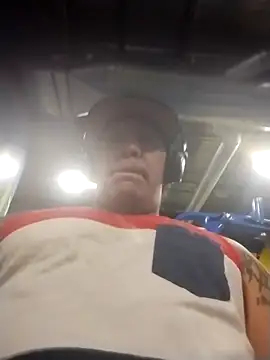 Snapshot of trucker1979 chatting on October 2, 2025, 7:59 am trucker1979 online show from October 2, 2025, 7:59 am