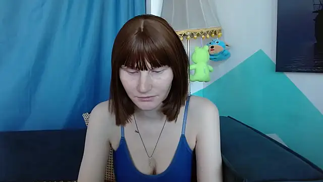 Snapshot of cornflower_mm chatting on September 15, 2025, 1:49 am cornflower mm online show from September 15, 2025, 1:49 am