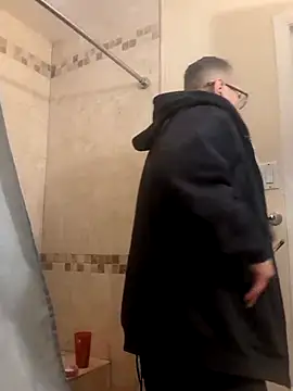 bobby69cock online show from March 10, 2025, 4:28 am