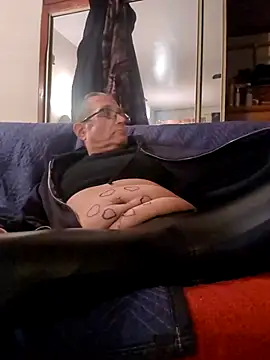 bobby69cock online show from March 19, 2025, 6:46 am