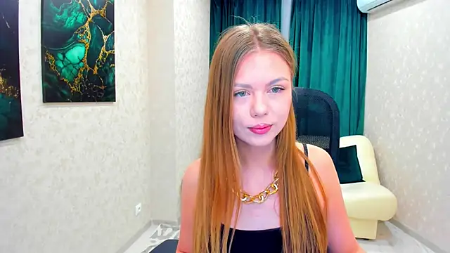 Strawberrye online show from March 5, 2025, 3:40 am