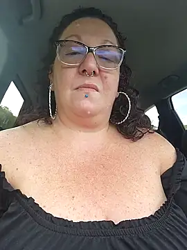 Snapshot of Miss_Phat_Booty chatting on September 13, 2025, 8:41 pm Miss Phat Booty online show from September 13, 2025, 8:41 pm