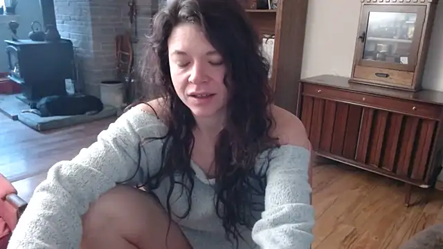 Snapshot of MarcyJones chatting on January 11, 2025, 2:25 pm MarcyJones online show from January 11, 2025, 2:25 pm