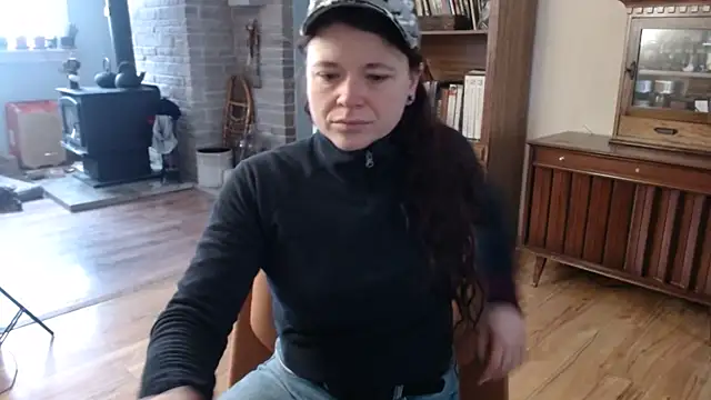 Snapshot of MarcyJones chatting on January 21, 2025, 2:26 pm MarcyJones online show from January 21, 2025, 2:26 pm