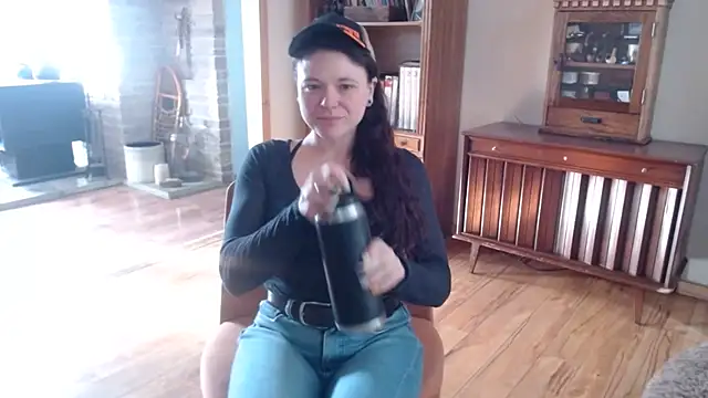 Snapshot of MarcyJones chatting on January 22, 2025, 7:45 pm MarcyJones online show from January 22, 2025, 7:45 pm