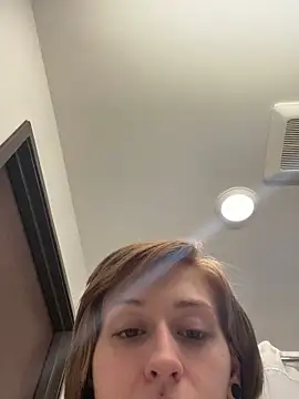 Snapshot of Venusgotdabooty chatting on February 21, 2025, 1:22 am Venusgotdabooty online show from February 21, 2025, 1:22 am