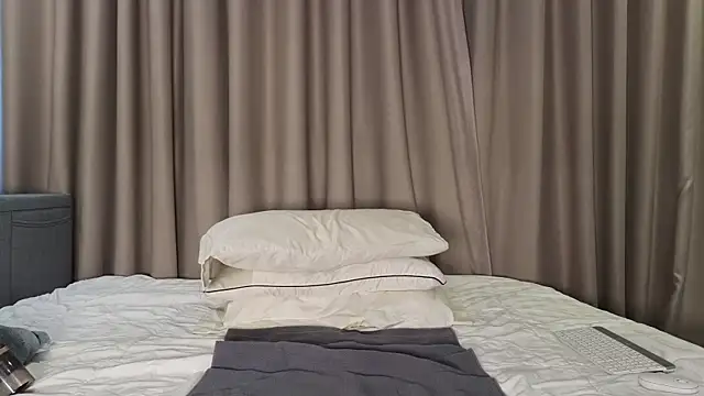 Snapshot of LucyNuty chatting on November 30, 2025, 5:11 am LucyNuty online show from November 30, 2025, 5:11 am